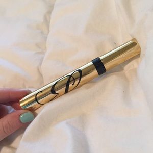 Este Lauder mascara